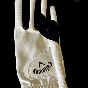 Women’s callaway right handed golf glove